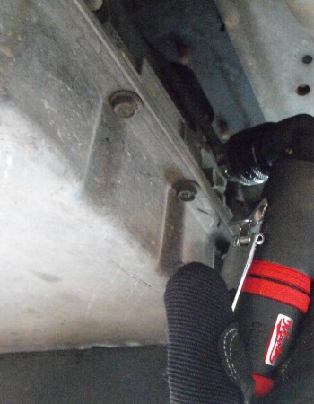 Low Speed 1/4" Right Angle Air Drill with Higher Torque - Non Reversible - Keyed Jacobs Chuck - 1250 rpm