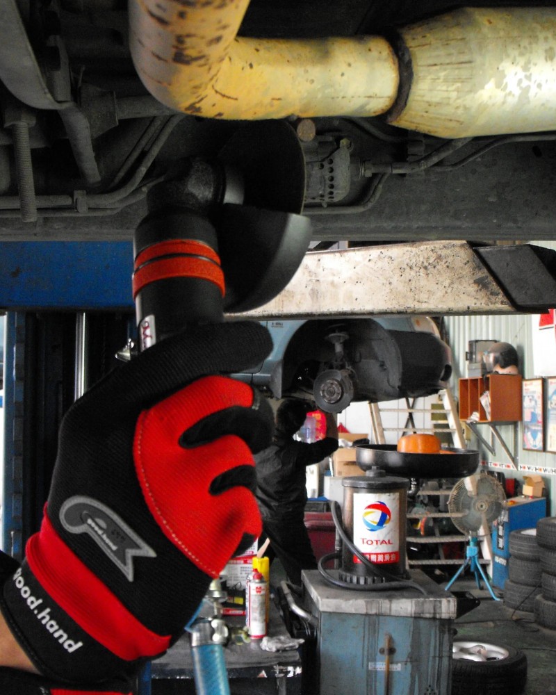 Industrial Low Profile Right Angle Pneumatic Air Saw Cut-off Tool, 4 inch cutting wheel , 16000 Rpm