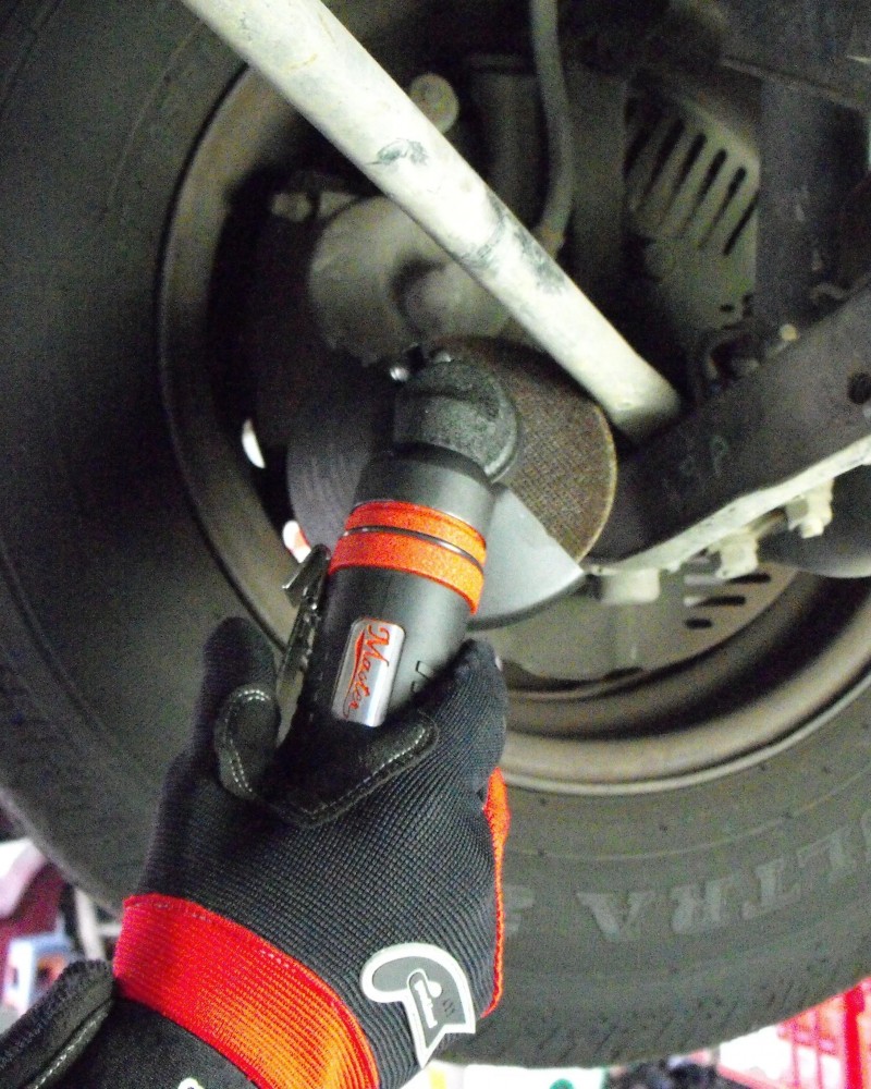 Industrial Low Profile Right Angle Pneumatic Air Saw Cut-off Tool, 4 inch cutting wheel , 16000 Rpm