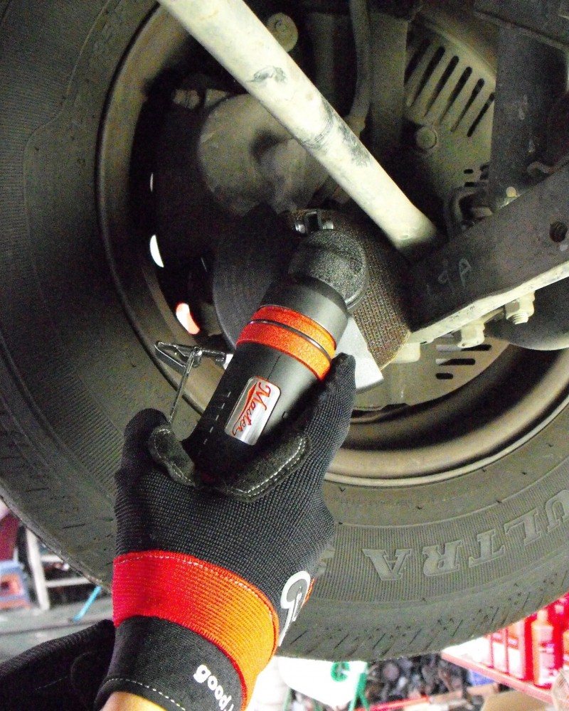 Industrial Low Profile Right Angle Pneumatic Air Saw Cut-off Tool, 4 inch cutting wheel , 16000 Rpm