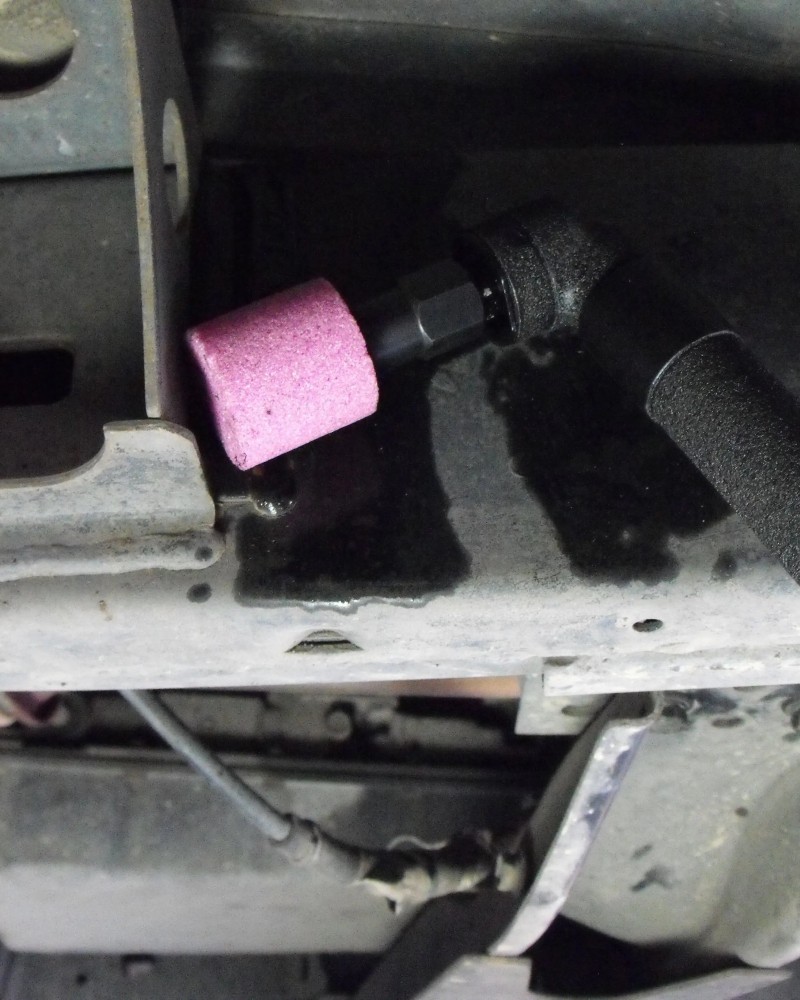 Heavy Duty 5"  Extended Shank Right Angle Die Grinder with 1/4 " and 1/8" Collets - 20000 Rpm