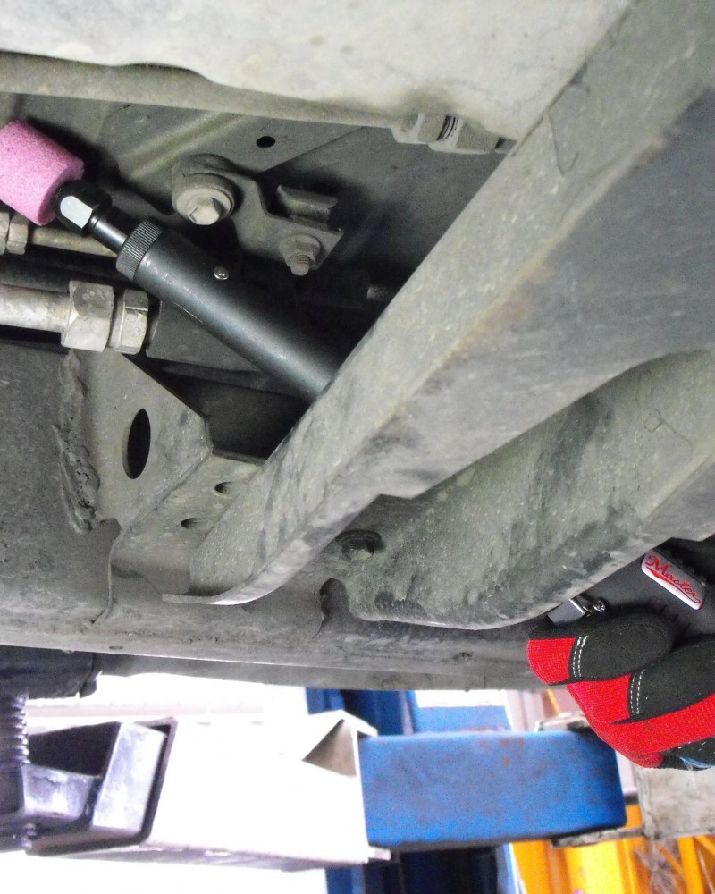 11" Long Neck Straight Inline 1/4" and 1/8" Air Die Grinder - 17000 Rpm - Industrial Air Die Grinder